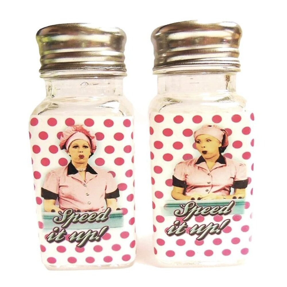 I Love Lucy Salt and Pepper Shakers Set Chocolate Ethel Kitchen Gift Heart Pink
